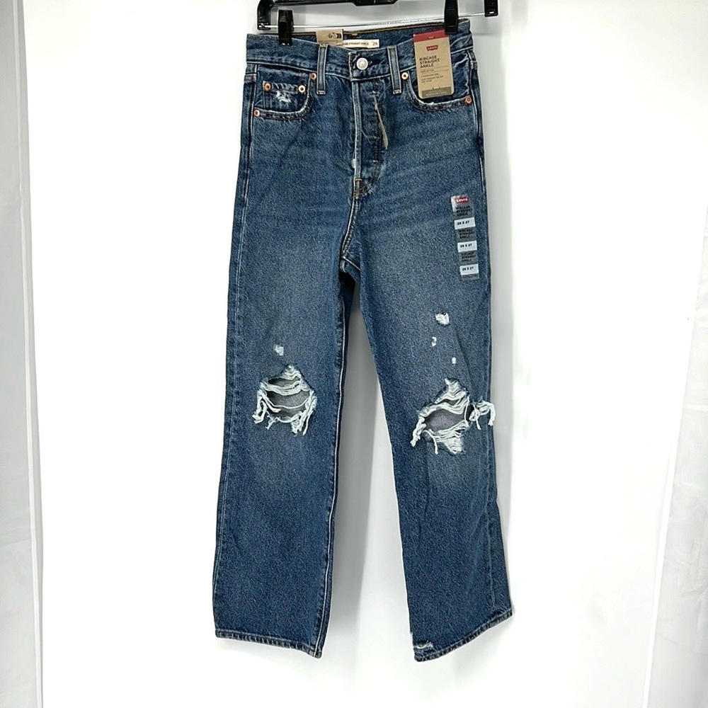 Levi’s NWT ribcage straight ankle jeans women’s 26 button fly